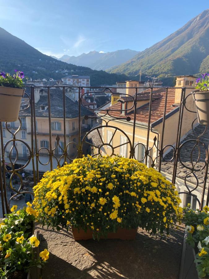 Antica Dimora Del Mercato Domodossola Exterior photo